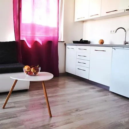 Rab Aurora Apartment