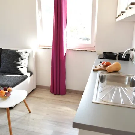 Apartman Rab Aurora *