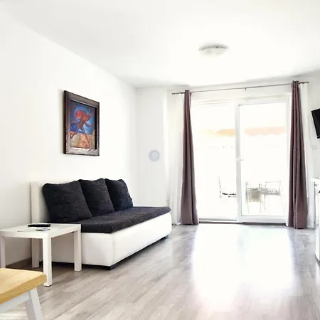 Rab Aurora Apartman Rab Town