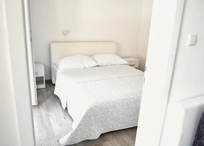 Apartman Rab Aurora *
